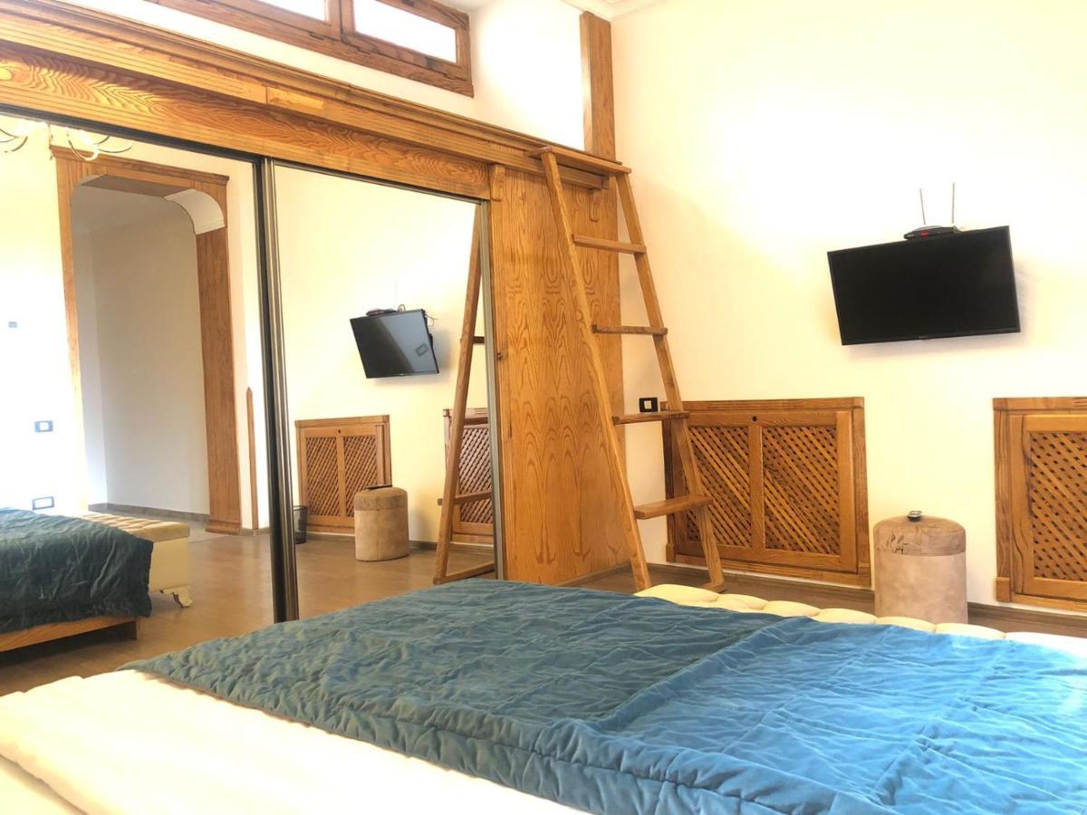 Utopia Hotel บากู ภายนอก รูปภาพ