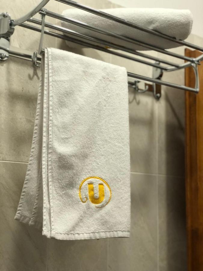 Utopia Hotel บากู ภายนอก รูปภาพ